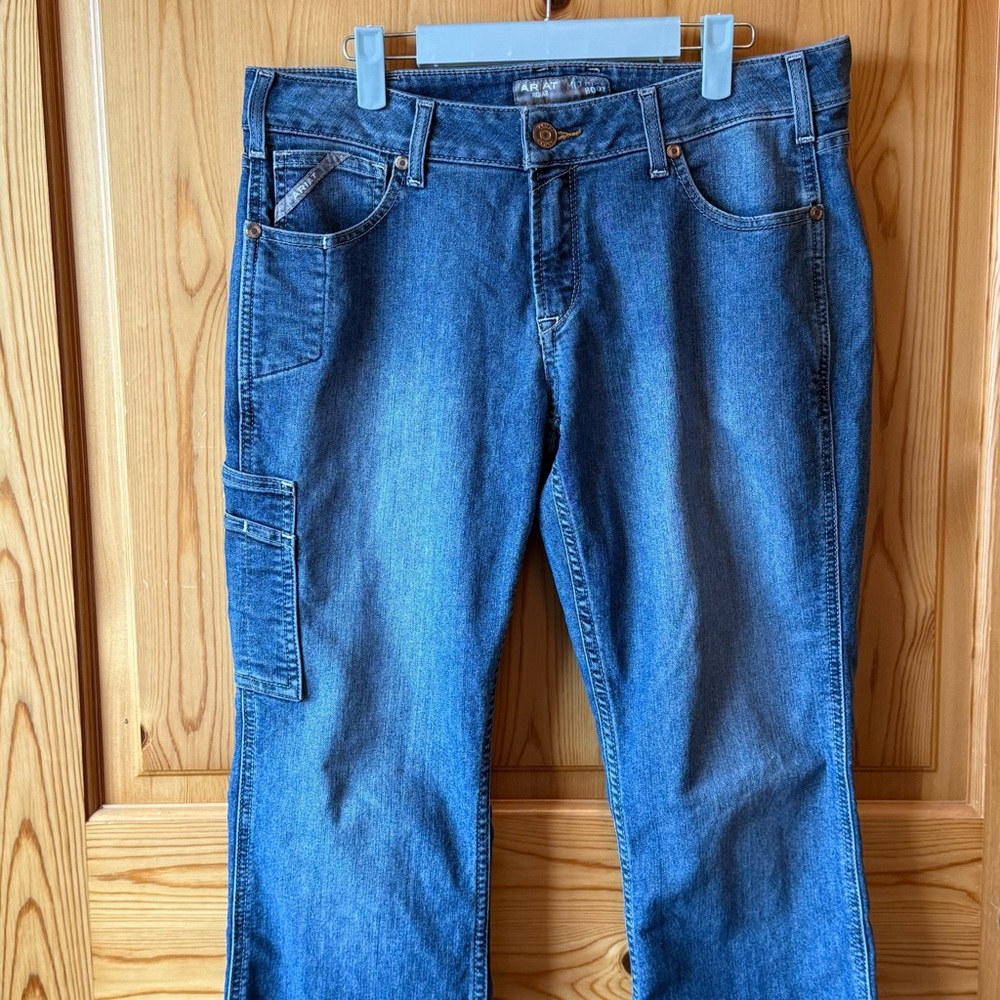 Ariat Rebar Mens Denim Jeans Mid Rise Boot Cut Workwear 31R Utility Pocket 32x30 - Picture 2 of 15
